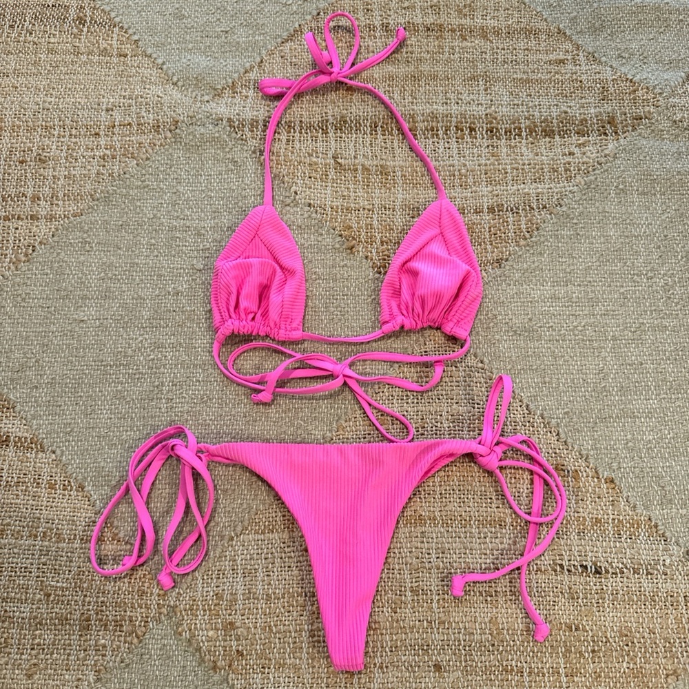 Frankie’s Bikinis Sky Set